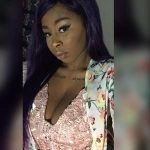 Meet your Posher, Rae